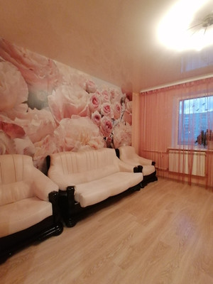 Продам трехкомнатную (3-комн.) квартиру, Захарова ул, 9, Нижний Тагил г