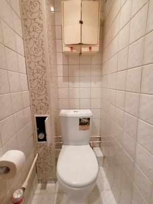 Продам трехкомнатную (3-комн.) квартиру, Захарова ул, 9, Нижний Тагил г