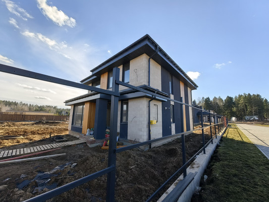 Продам дом, ДПК Лэйк Клаб тер, Лыщёво д, 0 км от города