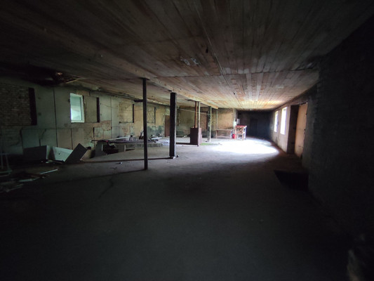 Продам коммерческое помещение 2 678 м2, Трактовая ул, 21, Карлук д