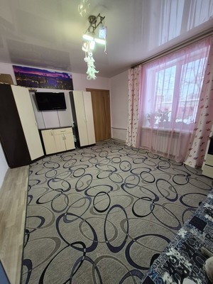 Продам трехкомнатную (3-комн.) квартиру, Землячки ул, 14, Нижний Тагил г
