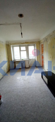 Продам двухкомнатную (2-комн.) квартиру, 60 лет Октября ул, 60, Красноярск г