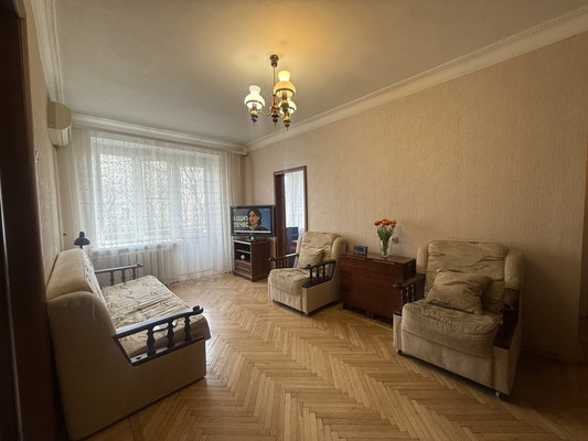 Продам трехкомнатную (3-комн.) квартиру, Чехова пр-кт, 13А, Ростов-на-Дону г