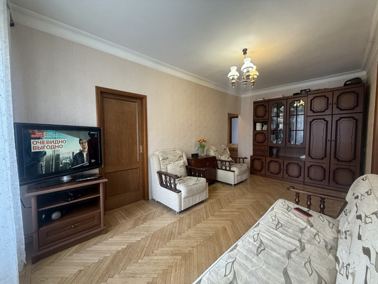 Продам трехкомнатную (3-комн.) квартиру, Чехова пр-кт, 13А, Ростов-на-Дону г