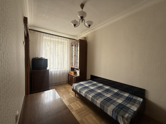 Продам трехкомнатную (3-комн.) квартиру, Чехова пр-кт, 13А, Ростов-на-Дону г