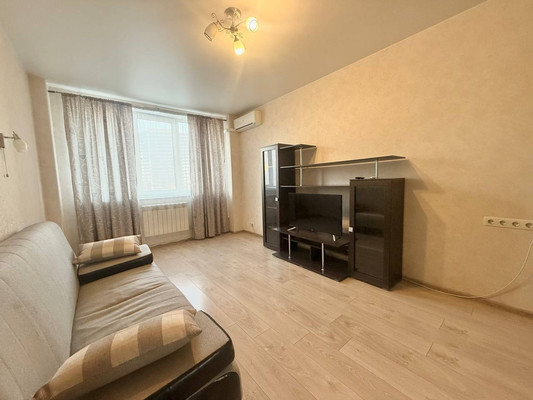 Продам однокомнатную (1-комн.) квартиру, Гвардейский пер, 11/2, Ростов-на-Дону г