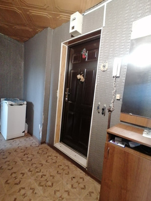 Продам трехкомнатную (3-комн.) квартиру, Матросова ул, 5А, Нижний Тагил г