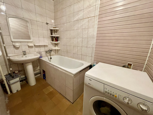 Продам двухкомнатную (2-комн.) квартиру, Зоологическая ул, 9, Ростов-на-Дону г