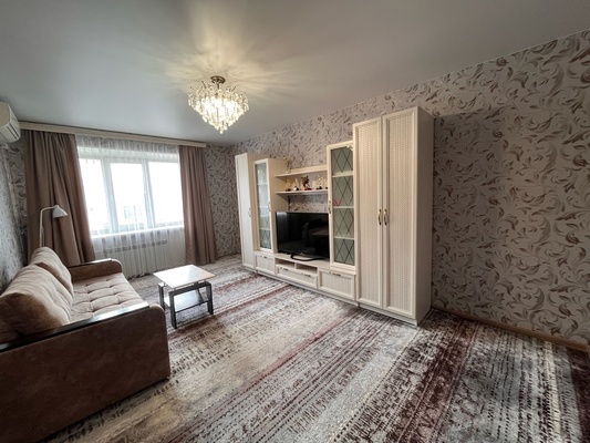 Продам двухкомнатную (2-комн.) квартиру, Первомайский пр-кт, 58, Рязань г