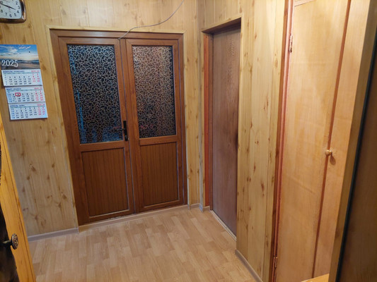Продам трехкомнатную (3-комн.) квартиру, Курская (Лазаревский р-н) ул, 56, Сочи г