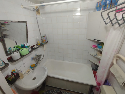 Продам двухкомнатную (2-комн.) квартиру, Курская (Лазаревский р-н) ул, 17, Сочи г