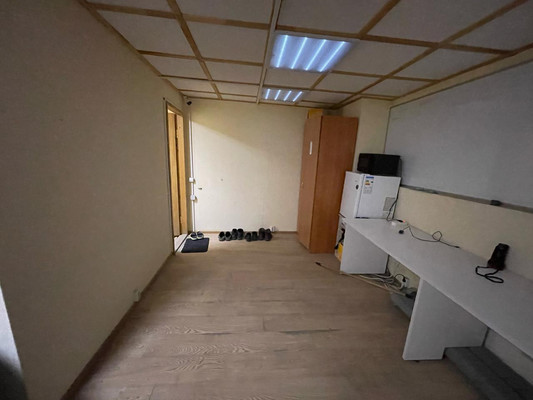 Продам склад 1 400 м2, Рахимова ул, 8, Казань г