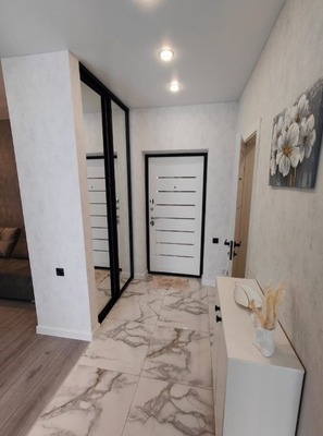 Продам двухкомнатную (2-комн.) квартиру, Жмайлова ул, 19а6, Ростов-на-Дону г