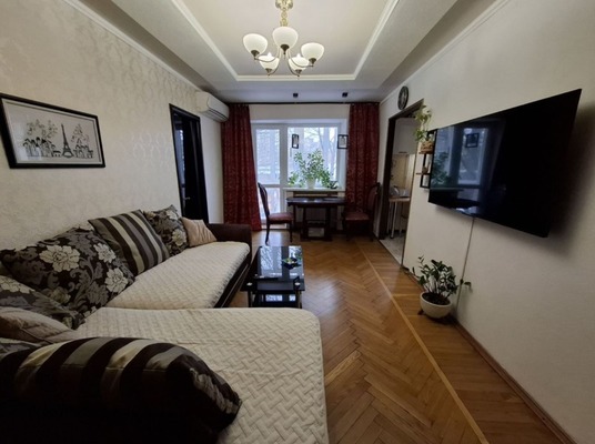 Продам трехкомнатную (3-комн.) квартиру, Максима Горького ул, 217/6060, Ростов-на-Дону г