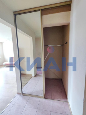 Продам однокомнатную (1-комн.) квартиру, Чкалова ул, 42, Красноярск г