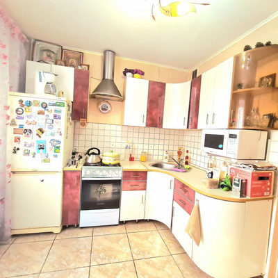 Продам трехкомнатную (3-комн.) квартиру, Владимира Невского ул, 15а, Воронеж г