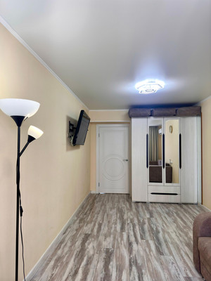 Продам двухкомнатную (2-комн.) квартиру, Назара Наджми б-р, 17, Уфа г