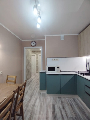 Продам двухкомнатную (2-комн.) квартиру, Назара Наджми б-р, 17, Уфа г