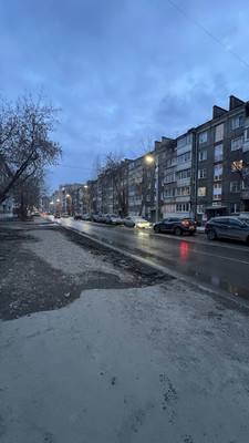 Продам трехкомнатную (3-комн.) квартиру, Волгоградская ул, 93, Иркутск г