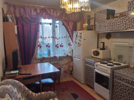 Продам однокомнатную (1-комн.) квартиру, Юлиуса Фучика ул, 99, Казань г