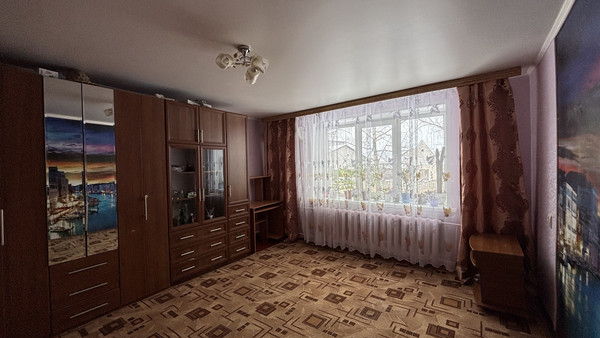 Продам двухкомнатную (2-комн.) квартиру, Тельмана ул, 90, Брянск г