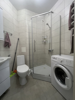 Продам однокомнатную (1-комн.) квартиру, Крылова ул, 36, Симферополь г