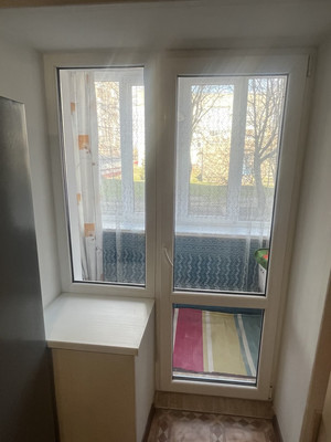 Продам двухкомнатную (2-комн.) квартиру, Судостроительная ул, 120, Калининград г