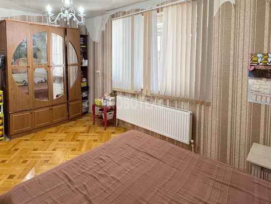 Продам дом, Колхозная ул, 1, Курганинск г, 0 км от города
