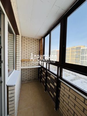 Продам однокомнатную (1-комн.) квартиру, Тихая ул, 1, Бугры п