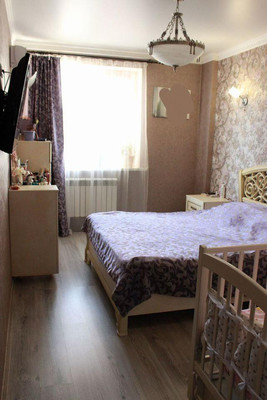 Продам двухкомнатную (2-комн.) квартиру, Матросова ул, 35, Ростов-на-Дону г