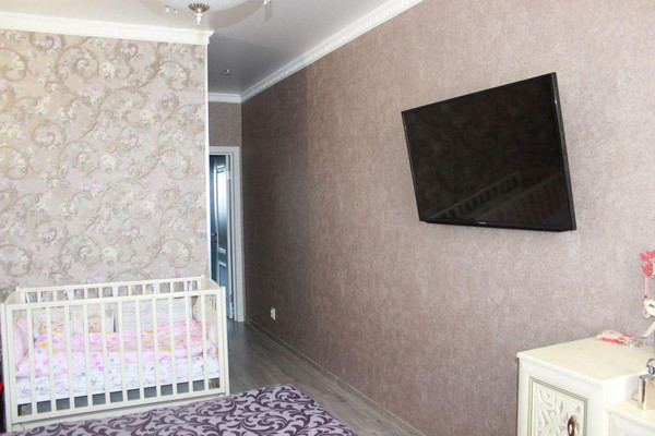 Продам двухкомнатную (2-комн.) квартиру, Матросова ул, 35, Ростов-на-Дону г