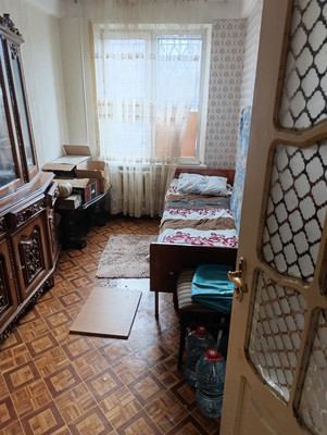 Продам трехкомнатную (3-комн.) квартиру, Имама Шамиля пр-кт, 77, Махачкала г