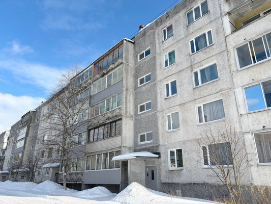 Продам многокомнатную квартиру, Горняков пр-кт, 4, Костомукша г