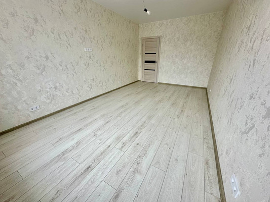 Продам двухкомнатную (2-комн.) квартиру, Социалистическая ул, 114, Всеволожск г