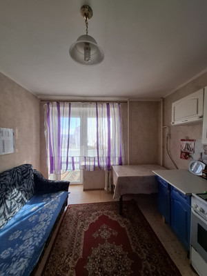 Продам однокомнатную (1-комн.) квартиру, 34-й мкр, 15а, Октябрьский г