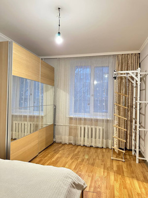 Продам двухкомнатную (2-комн.) квартиру, Ленина пр-кт, 5, Октябрьский г