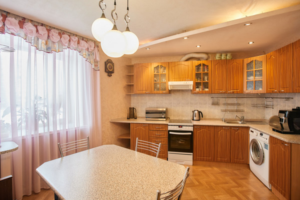 Продам трехкомнатную (3-комн.) квартиру, Кольский пр-кт, 97к3, Мурманск г