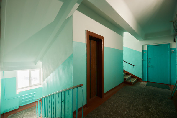 Продам трехкомнатную (3-комн.) квартиру, Кольский пр-кт, 97к3, Мурманск г