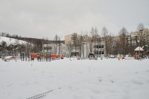 Продам трехкомнатную (3-комн.) квартиру, Кольский пр-кт, 97к3, Мурманск г