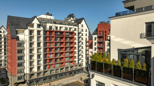 Продам двухкомнатную (2-комн.) квартиру, Молодой гвардии ул, 34, Калининград г