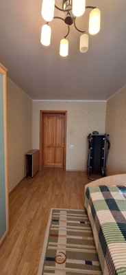 Продам трехкомнатную (3-комн.) квартиру, Ленина ул, 69, Волгодонск г