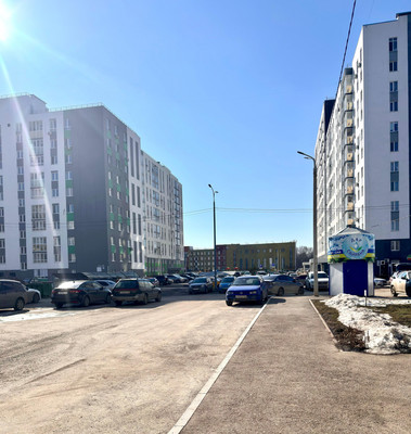 Продам двухкомнатную (2-комн.) квартиру, Назара Наджми б-р, 17, Уфа г