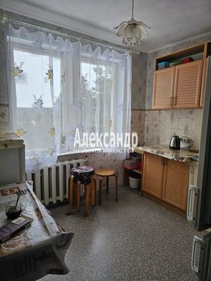 Продам двухкомнатную (2-комн.) квартиру, Трубачева ул, 7А, Лахденпохья г