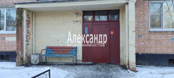 Продам комнату в 2-комн. квартире, Чекистов ул, 44, Санкт-Петербург г