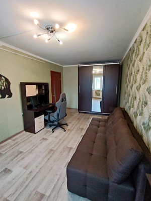Продам однокомнатную (1-комн.) квартиру, Оплеснина ул, 25, Сыктывкар г