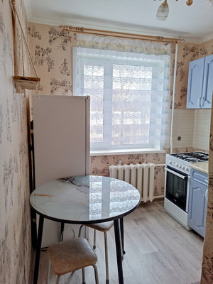 Продам однокомнатную (1-комн.) квартиру, Оплеснина ул, 25, Сыктывкар г