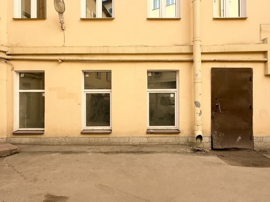 Сдам коммерческое помещение 30 м2, Шкапина ул, 2, Санкт-Петербург г