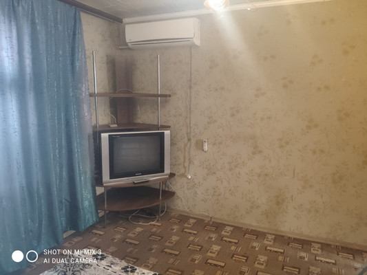 Продам трехкомнатную (3-комн.) квартиру, М.Горького ул, 133, Волгодонск г