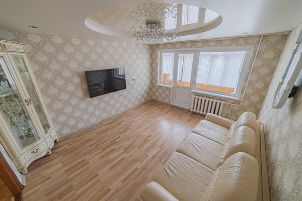 Продам трехкомнатную (3-комн.) квартиру, Кижеватова ул, 30, Пенза г