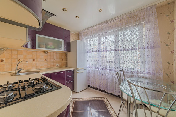 Продам трехкомнатную (3-комн.) квартиру, Кижеватова ул, 30, Пенза г